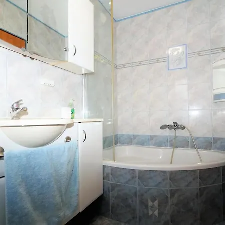 Ferienhaus Holiday House With Pool Bonita Šišan